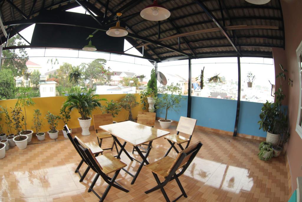 Fullhouse Homestay Da Lat Exterior photo